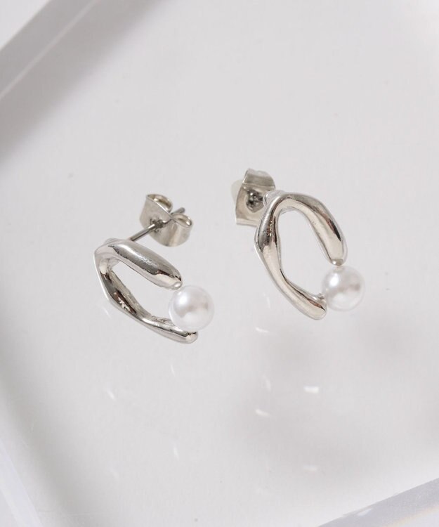 AMERICAN HOLIC パールオーバルフレームピアス Silver