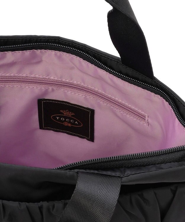 TOCCA TWISTY FORM BAG トートバッグ【WEB＆一部店舗限定】 ブラック系