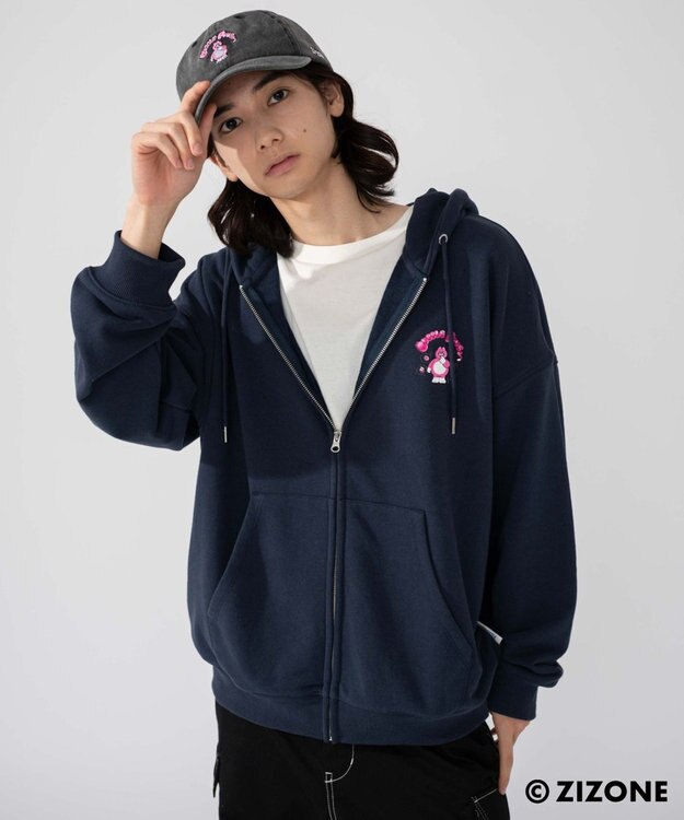WEGO 【ユニセックス着用ITEM】別注ZIZONEグラフィックZIPパーカー ネイビー