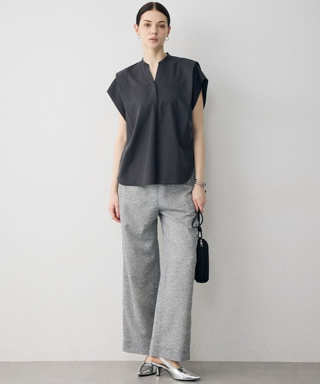 ICB 【先行予約】シルフィーローン スキッパータックデザインブラウス チャコール