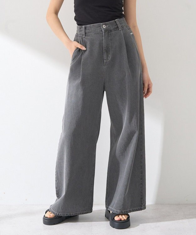 earth music&ecology ワンポイントロゴ刺繍デニムパンツ Black