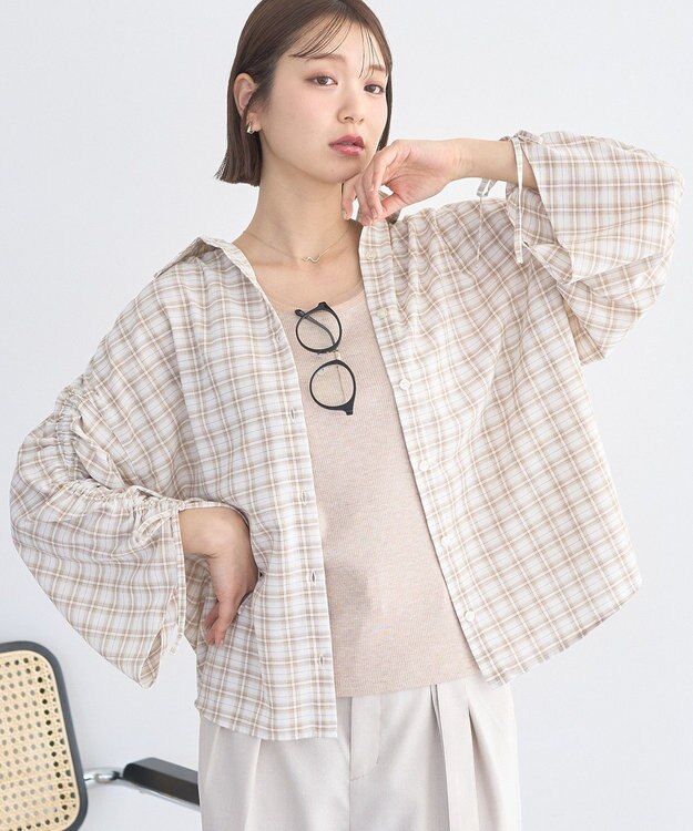 earth music&ecology シャーリングスリーブチェックシャツ Light Beige
