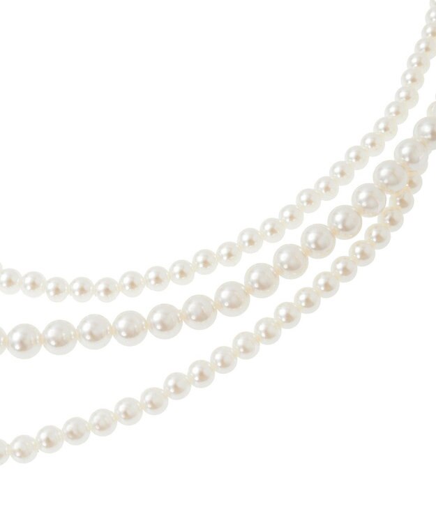 Green Parks ・ＨＡＬＦ　ＴＩＭＥ　パール３連ネックレス（金属フ White