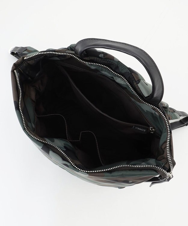 Y'SACCS ナイロン牛革リュック カーキ