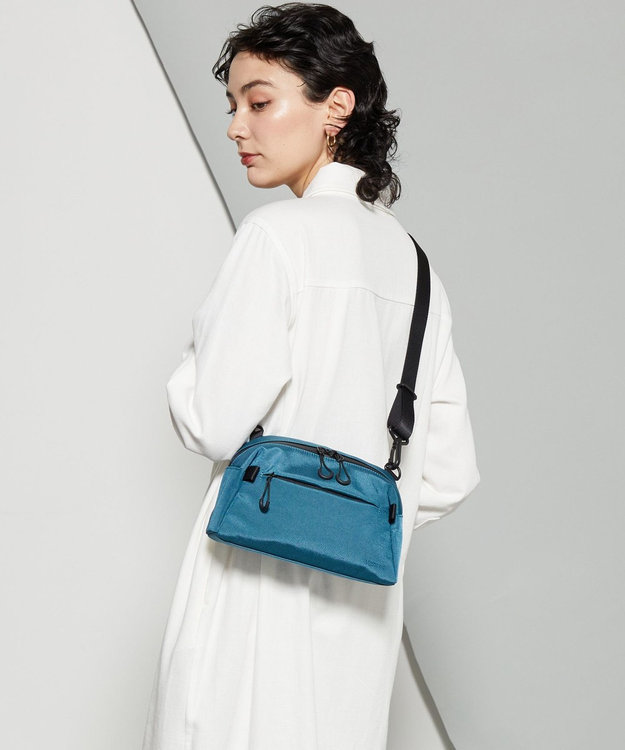 Y'SACCS 【大人のおしゃれ手帖5月号掲載】鶴田真由×Y'SACCS　ラウンドショルダーバッグ ブルー