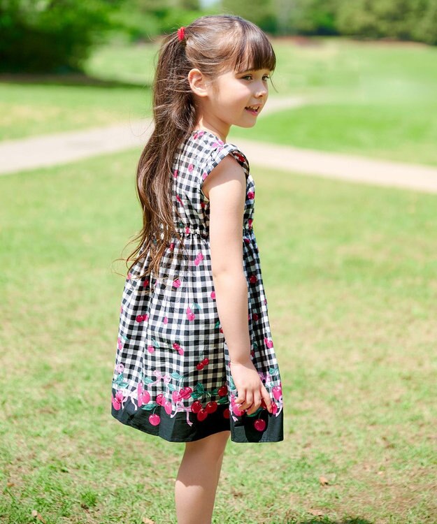 ANY KIDS 総柄 サマーワンピース ブラック×サクランボ