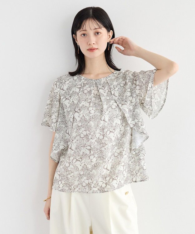 YECCA VECCA ラインフルーツ柄ラッフルブラウス Beige