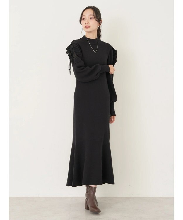 earth music&ecology 袖シアーフリルニットワンピース Black