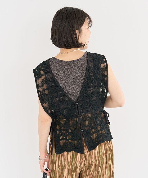 Green Parks ・ＥＬＥＮＣＡＲＥ　ＤＵＥ　２ｗａｙレースベスト Off White