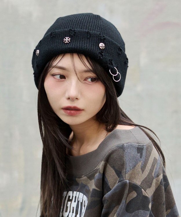 WEGO メタルチャームニットキャップ ブラック