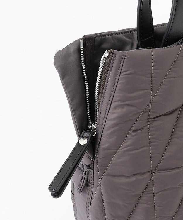 Y'SACCS パデットトートバッグ Sサイズ ダークグレー