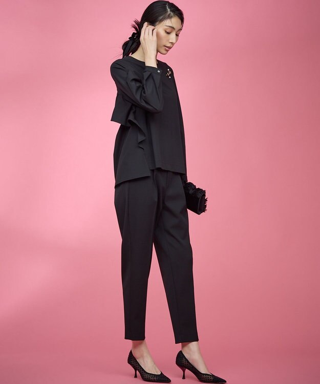 組曲 【KUMIKYOKU NAVY】ウーステッドライククロス イージーパンツ ブラック系