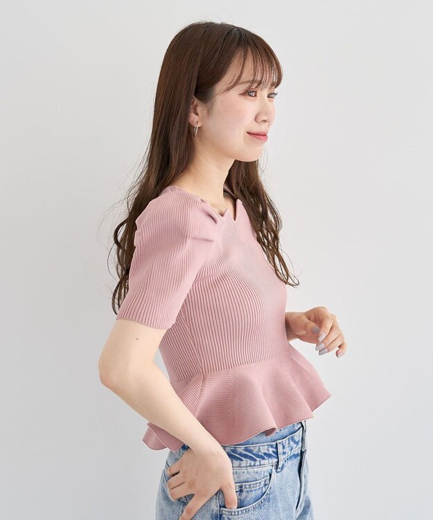 Green Parks ・ｓｗｉｎｇ　ｂｙ　ハートネックペプラムニット Off White