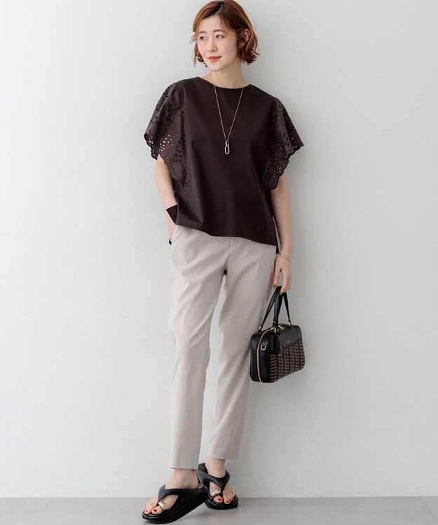 23区 【先行予約】カットワークエンブロイダリー デザインスリーブ トップス ダークブラウン系