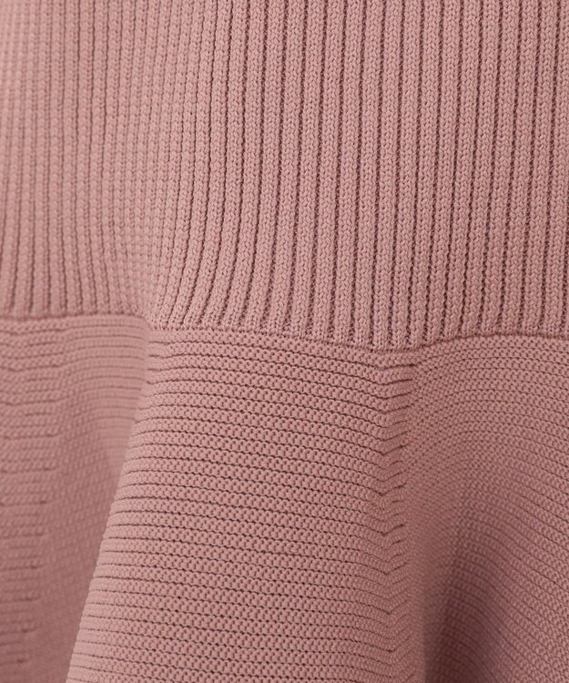 Green Parks ・ｓｗｉｎｇ　ｂｙ　ハートネックペプラムニット Off White