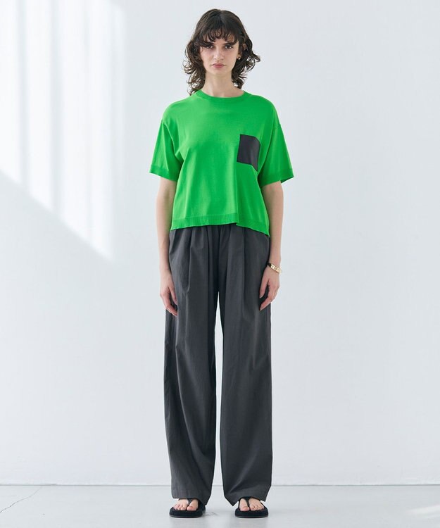 BEIGE， 【洗える】NADIA / レザーポケット付き半袖ニットTシャツ Green