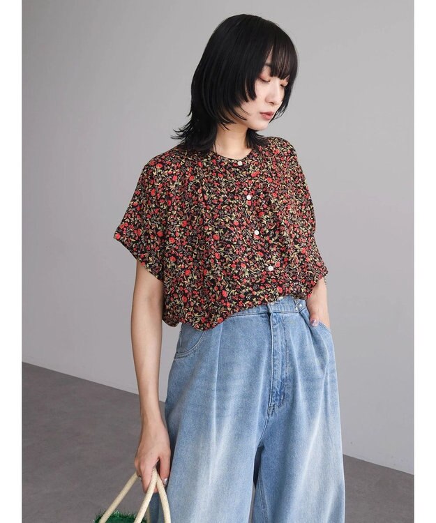 Green Parks アソート柄さらっとレーヨンブラウス Flower Black