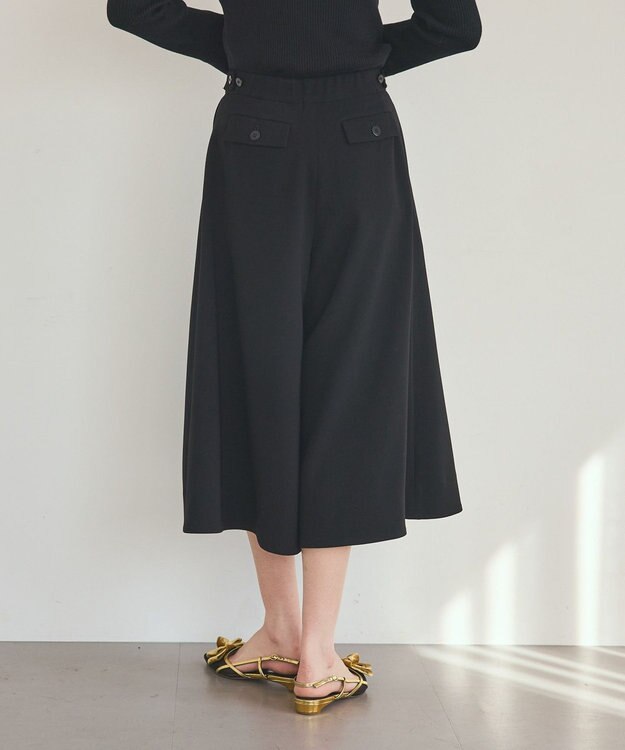 GRACE CONTINENTAL トリアセタックキュロット ブラック