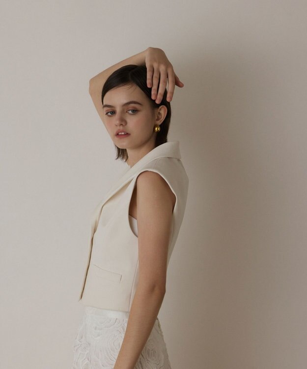 GRACE CONTINENTAL トリアセジャージジレ キナリ