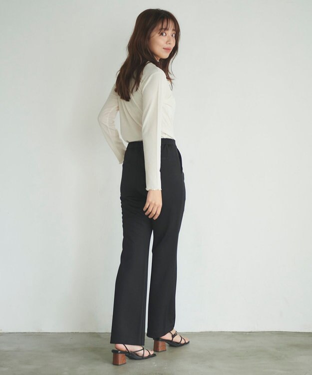 Feroux 【洗える】美シルエットストレッチセミフレア パンツ ブラック系