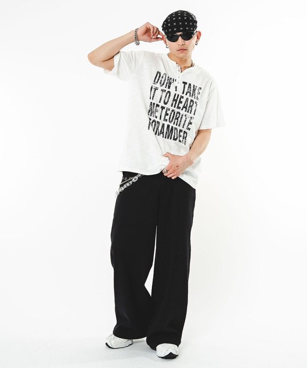 WEGO 【ユニセックス着用ITEM】ビッグロゴスラブヘンリーネックT（SS） ホワイト
