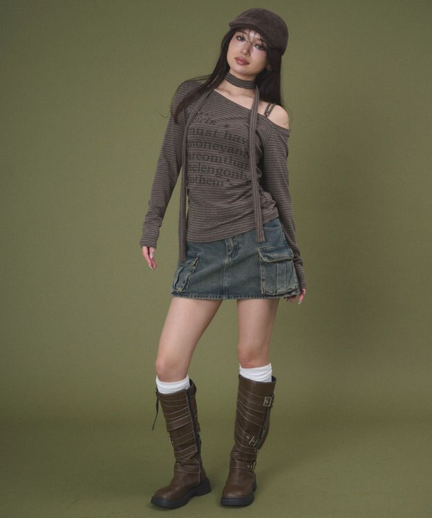 WEGO チョーカー付きボーダーロゴトップ ブラウン