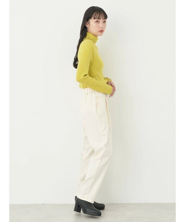 earth music&ecology やわらかタッチリブタートルネックプルオーバー Lime Green