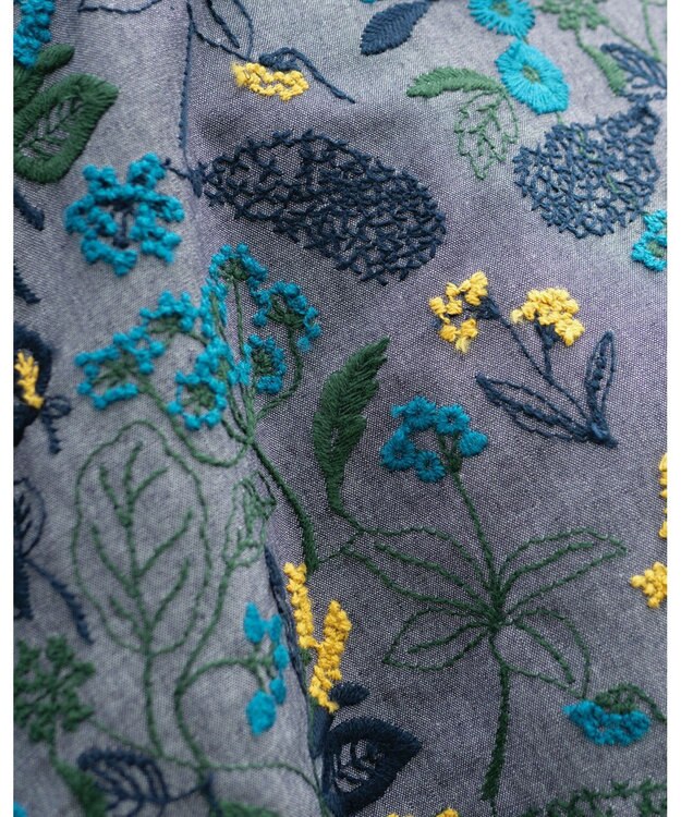 muuc 筆記帳刺繍ヨーク切り替えワンピース〈国産・muucオリジナル総柄刺繍〉〈オーガニック綿〉〈前開き・羽織にも〉〈3シーズン春夏秋〉 ネイビー