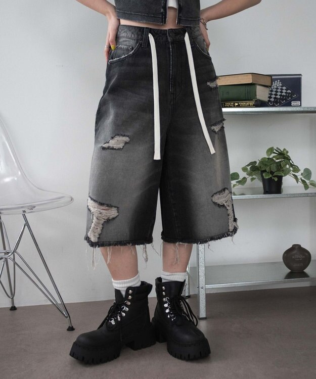 WEGO 【SMサイズ展開】ヴィンテージウォッシュダメージバギーハーフパンツ ブラック