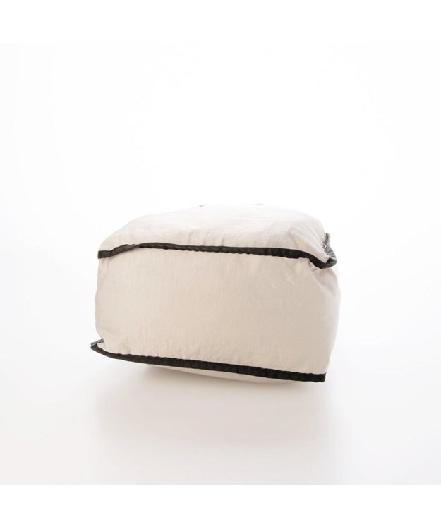 UNBILLION カシュカシュ cachecache / トラベルシシュウ4個セット アイボリー