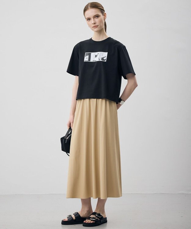 ICB クロップド ロゴTEE（フォトプリント） ブラック