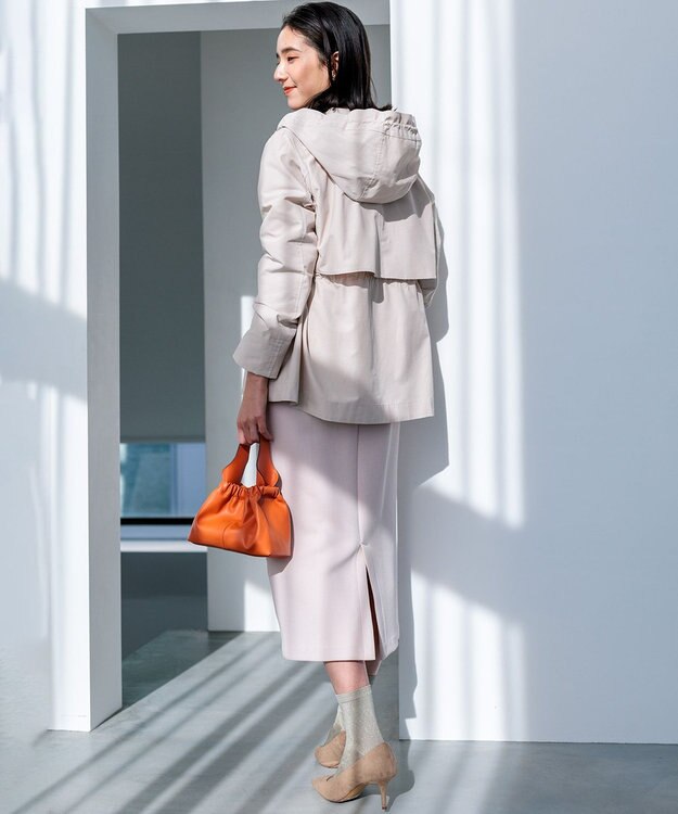 組曲 L 【フード取り外し可】2WAYショート丈ライトアウター ベージュ系