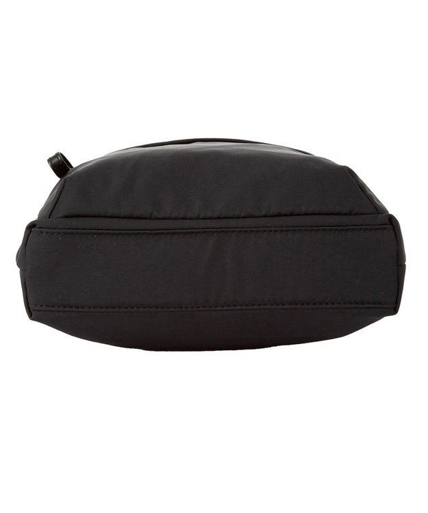 ACE BAGS & LUGGAGE World Traveler ミラ ショルダーバッグ  17531 ワールドトラベラー ブラック