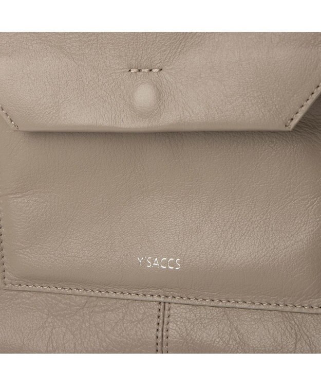 Y'SACCS イタリアンシープ2WAYフラットトート グレージュ