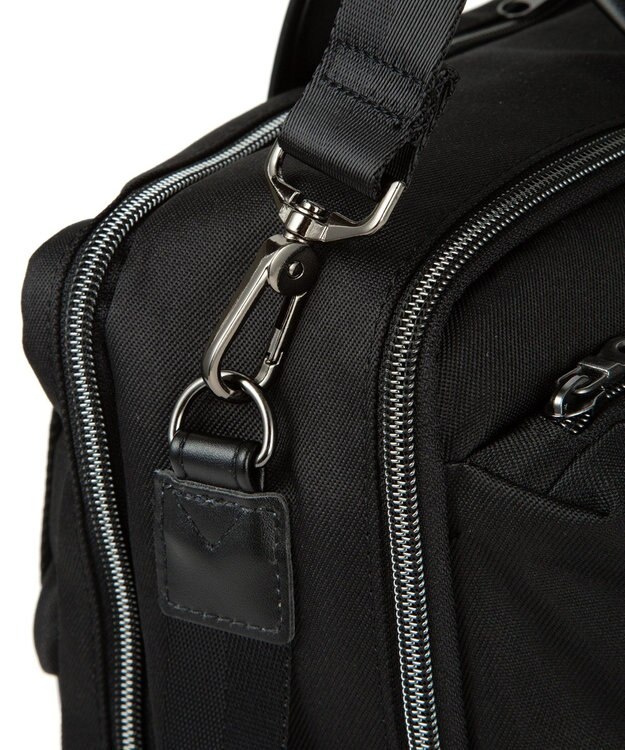 ACE BAGS & LUGGAGE World Traveler アルテア ビジネスバッグ B4 15.6inchPC収納 3WAY 軽量 17684 ワールドトラベラー ブラック