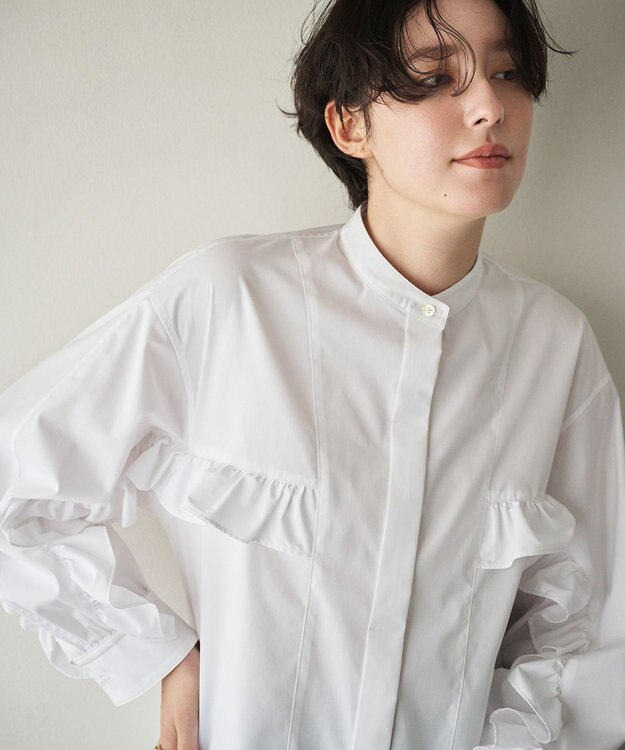 #Newans 【シワになりにくい/洗濯機可能】ラウンドフリルバンドカラーシャツ ホワイト