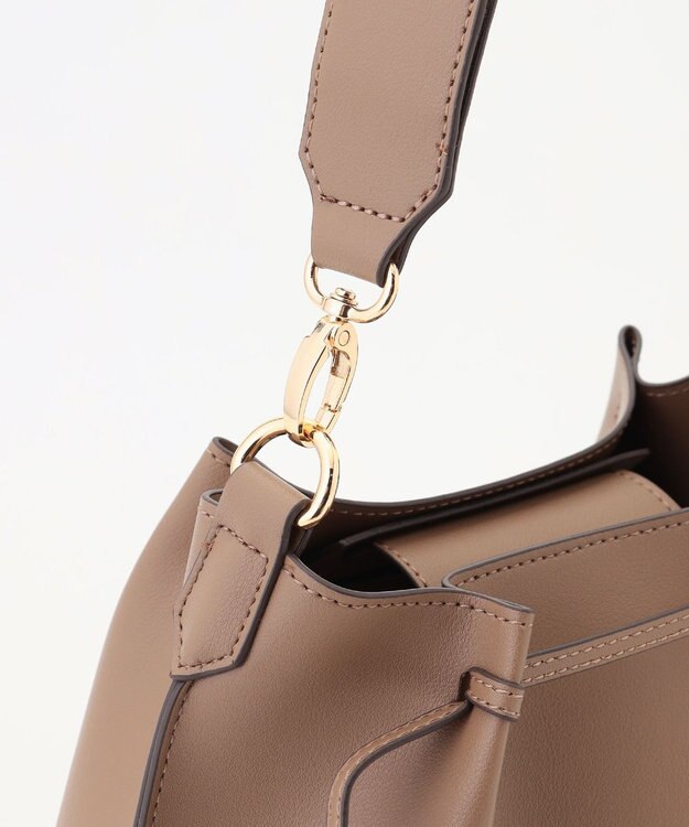 ANY タックショルダーバッグ モカ