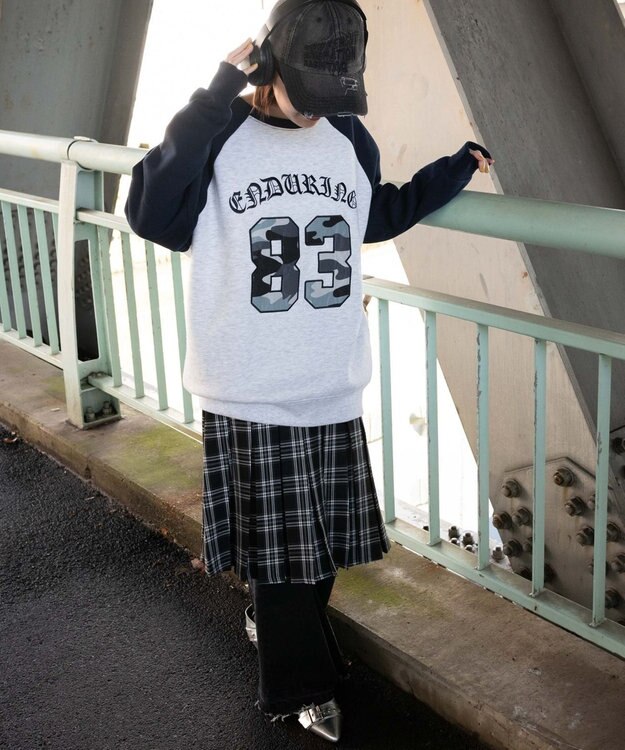 WEGO 【裏起毛】迷彩ワッペンラグランスウェット ネイビー