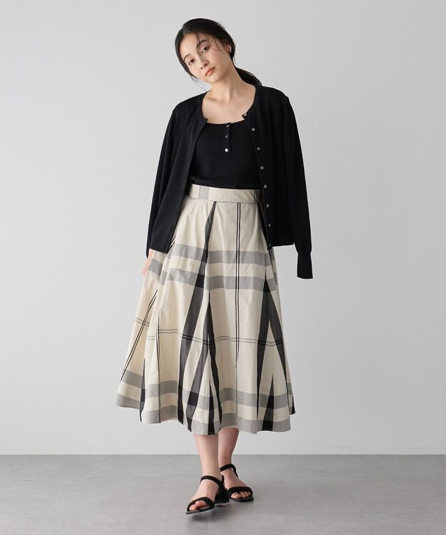 YECCA VECCA [撥水]メモリーフレアスカート Light Beige