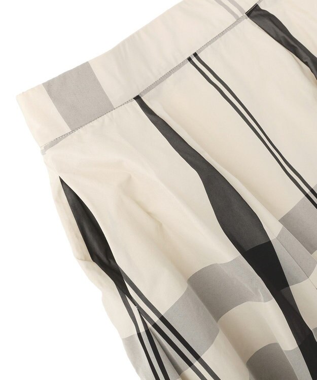 YECCA VECCA [撥水]メモリーフレアスカート Light Beige