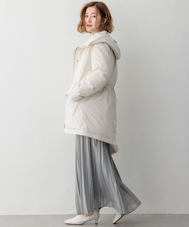 23区 【滝沢眞規子さん着用/一部店舗限定/撥水加工】ミリタリー ダウンコート アイボリー系