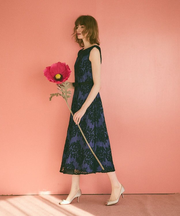 GRACE CONTINENTAL レースボーダードレス ネイビー