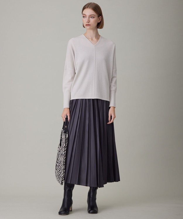 ICB 【洗える】ソフトウールハイゲージ Vネックプルオーバー トープ系