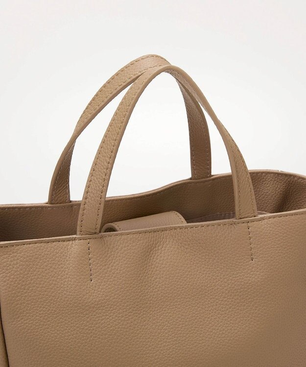 TOPKAPI 【TREASURE TOPKAPI】シュリンクレザー レース 刺しゅう ショルダー付 トートバッグ グレージュ