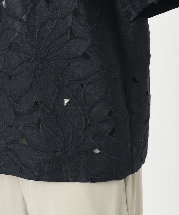 23区 【R(アール)】リネンエンブロイダリー ブラウス ブラック系