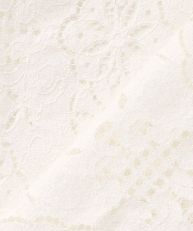 23区 【先行予約】ラッセルオーナメントレース キャミソール ブラウス ホワイト系