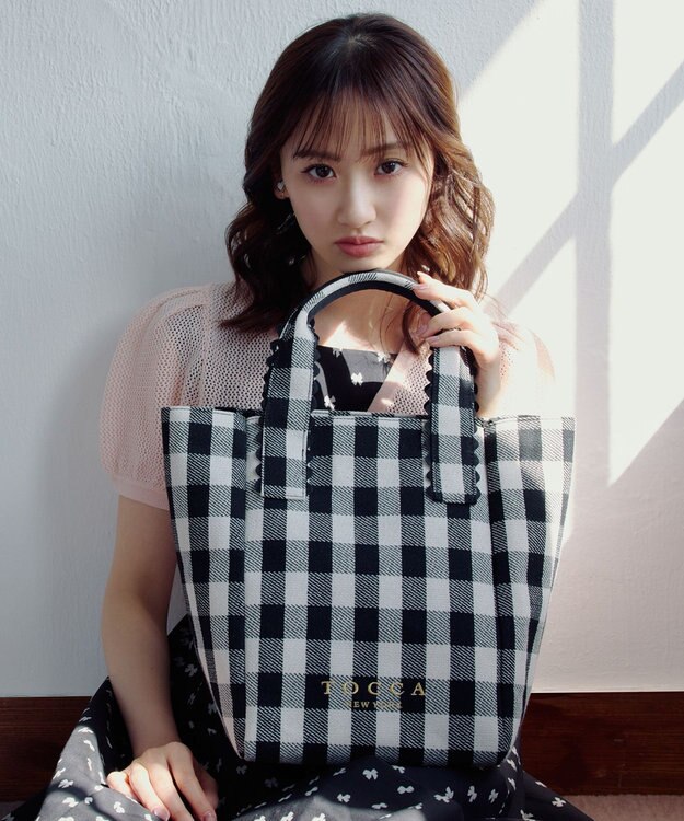 TOCCA WAVES HANDLE TOTE トートバッグ【星風まどかさん着用・WEB＆一部店舗限定】 ブラック系5