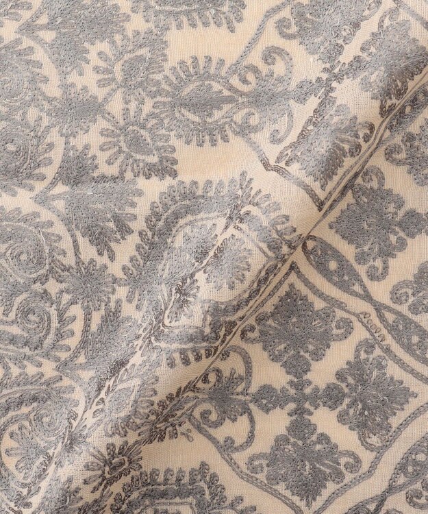 自由区 【SHIHOさん着用・冷房対策にも】レースエンブロイダリー ストール ベージュ×グレー