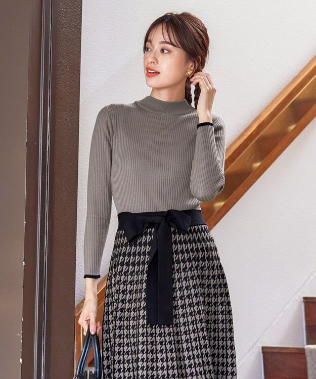 Tiaclasse 【洗える】千鳥柄ニットプリーツワンピース モカ