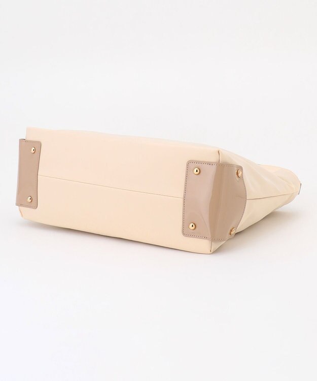 LA BAGAGERIE ツイルナイロン×エナメル 2WAYトートバッグ Mサイズ アイボリー